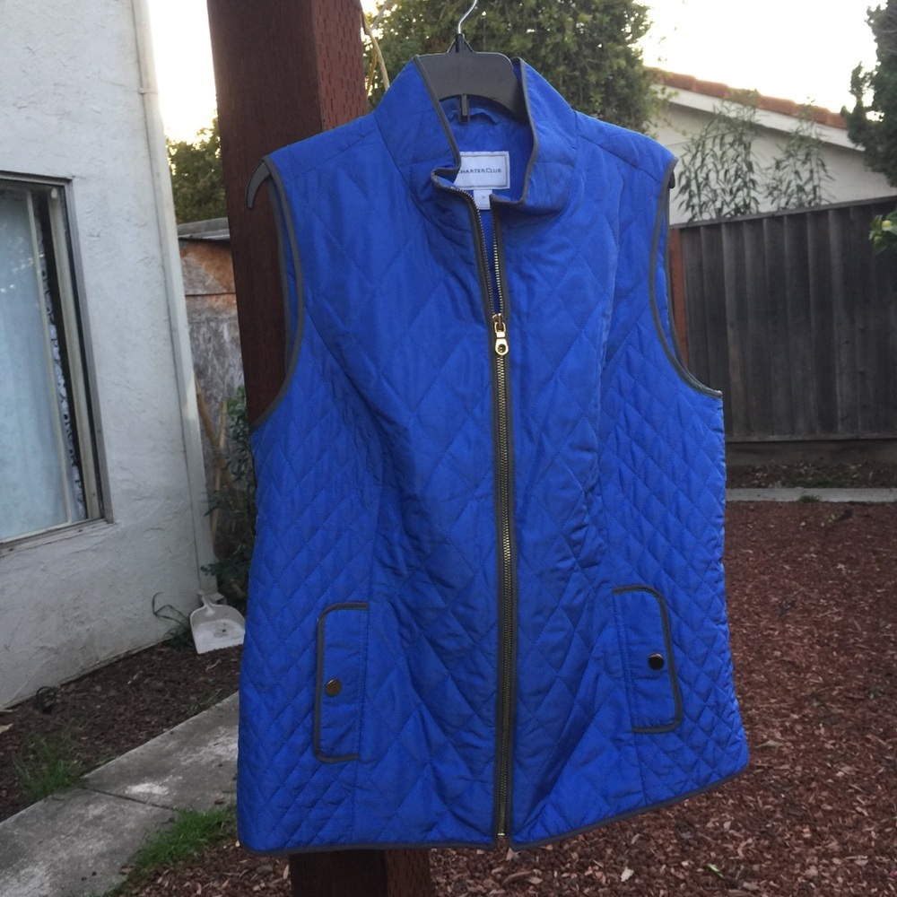 Charter club vest